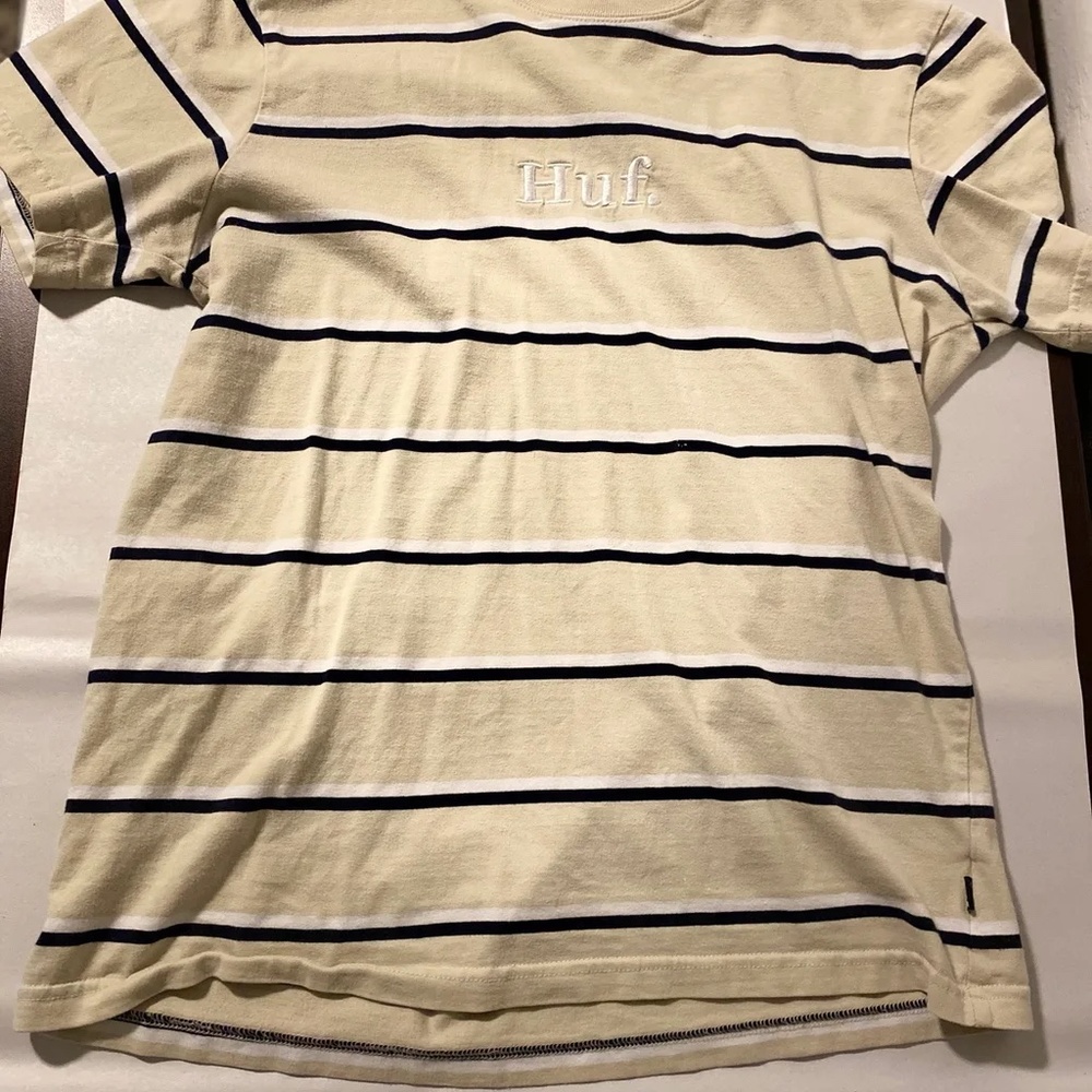Striped Men's HUF T-Shirt Size Small